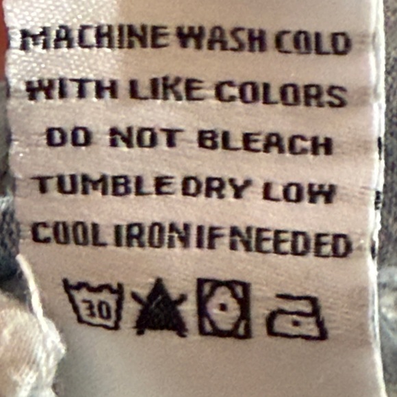 Prince Polly Women Sz 12 Light Blue Distressed Slanted Button Fly Ripped Jeans - Picture 14 of 14